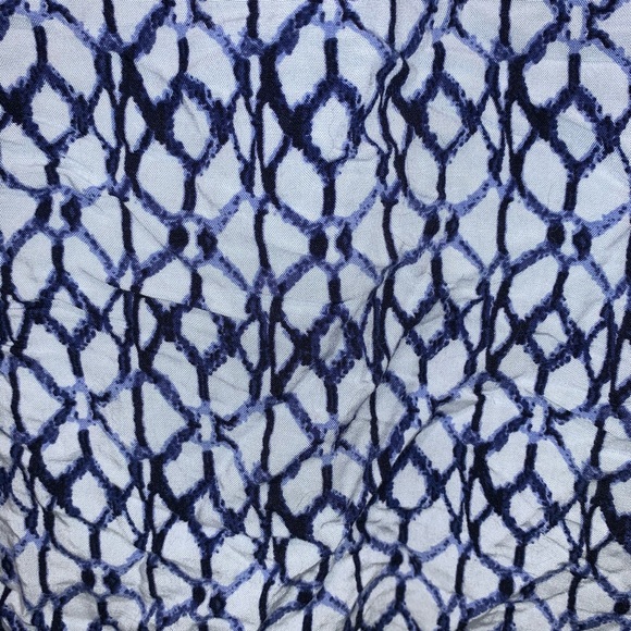 Cute Tie Up Shirt - Picture 3 of 3